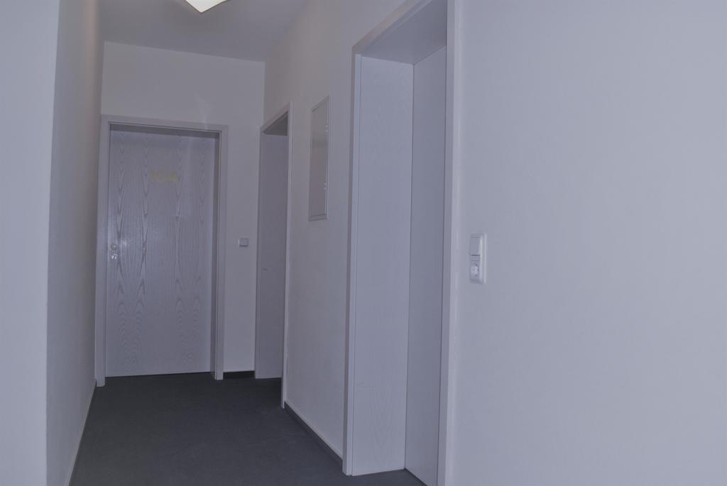 Hotel Garni Am Schaefersberg Niedernhausen Room photo